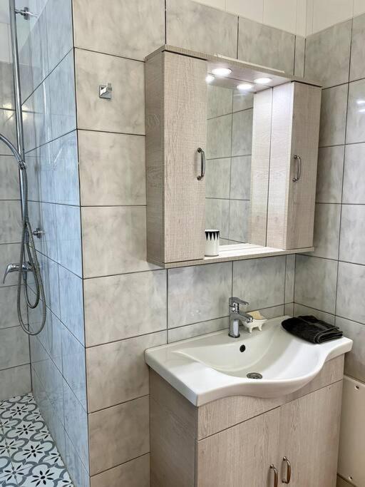 Apartment Aphrodite Center *