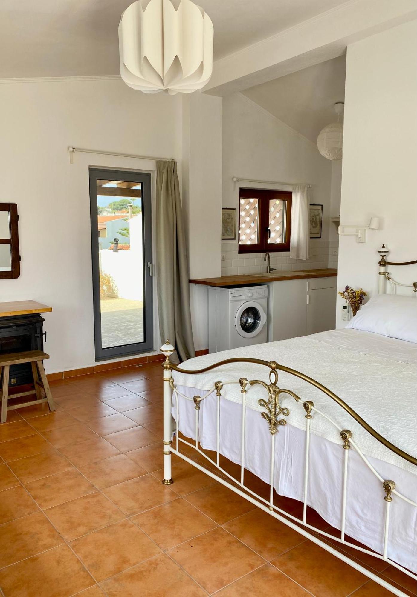 Aphrodite Center Apartment *